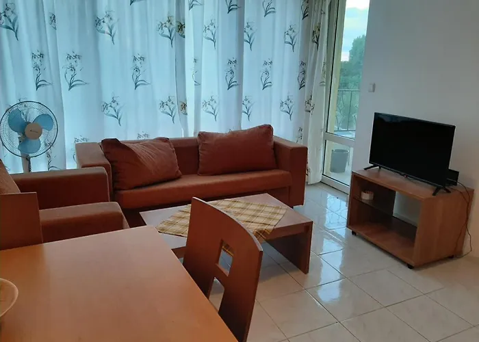 Apartment Azuro Sunny Slantschew brjag