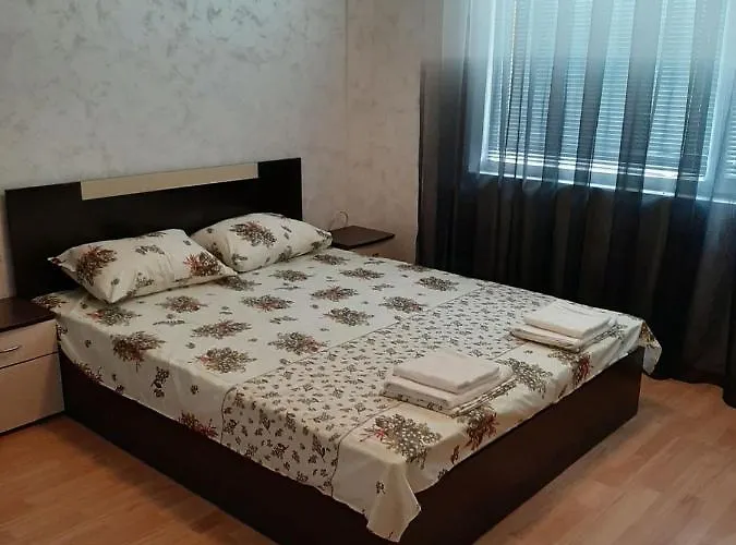 Azuro Sunny Apartment 3*