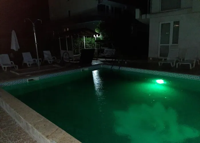 Apartment Azuro Sunny 3*