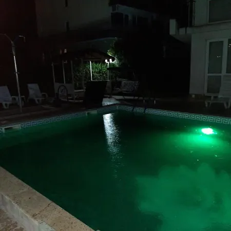 דירה Azuro Sunny 3*