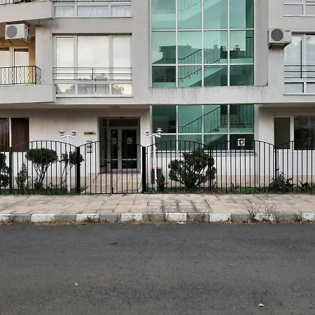Azuro Sunny Apartamento Sunny Beach