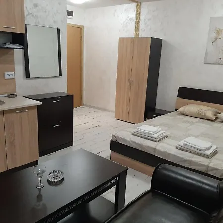 Azuro Sunny סאני ביץ'