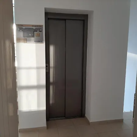 Apartman Azuro Sunny