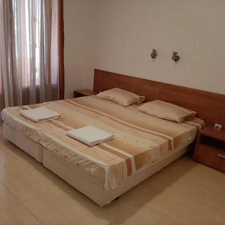 Azuro Sunny Apartman