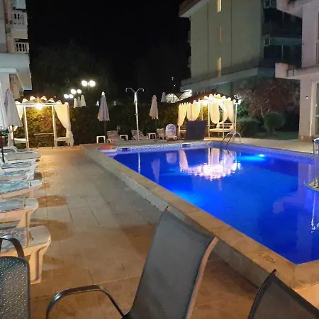 Azuro Sunny Appartement *