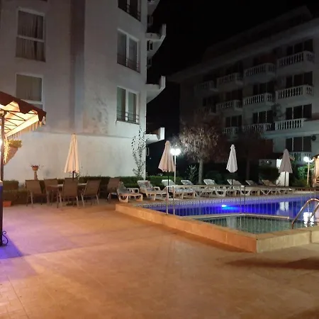 Azuro Sunny 3* סאני ביץ'